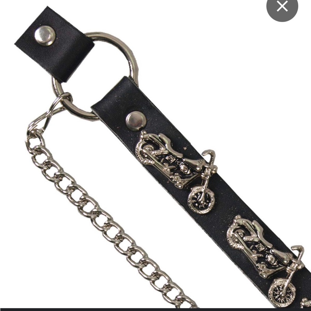 181–NWT Black  Boot Chains with Silver Motorcycle Charms